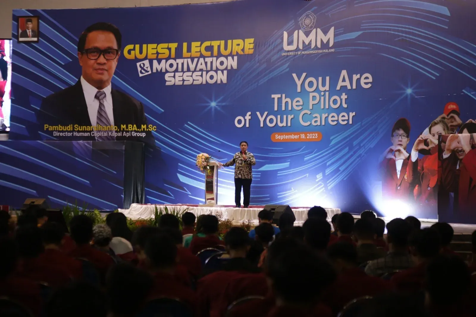 Pambudi Sunarsihanto Ajak Mahasiswa Baru Universitas Muhammadiyah Malang Menjadi Pilot Karir Mereka Sendiri