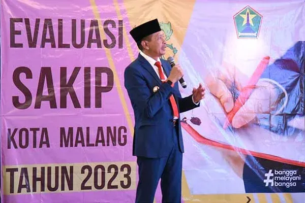 Pj Walikota Malang Hadiri Evaluasi SAKIP dan Bahas Potensi Ekonomi Kreatif dan Pengentasan Kemiskinan