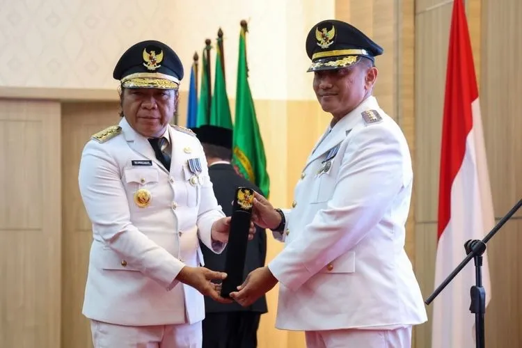 Iwan Kurniawan Gantikan Wahyu Hidayat Sebagai Pj Wali Kota Malang