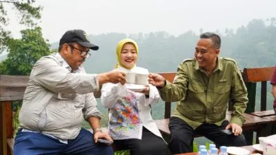 Wakil Bupati Malang Dampingi Menteri PPN di Kebon Kopi Benjor, Bappenas Janjikan Dukungan Pariwisata dan Perkebunan Malang