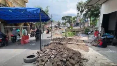 Kejar Target 20 Hari, Pemkot Malang Mulai Bangun Jembatan Bailey Rp350 Juta di Sonokembang