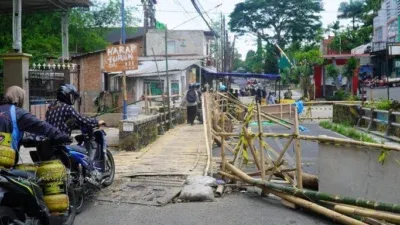 Jembatan Bailey Darurat di Sonokembang Blimbing Dibangun, Akese Warga Dipastikan Aman!